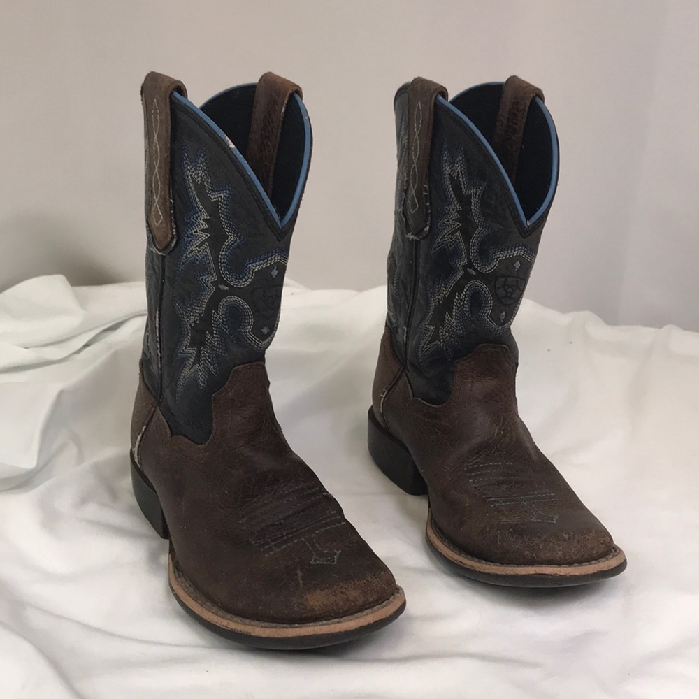 Boys Ariat Square Toed Boots Toddler Size 9